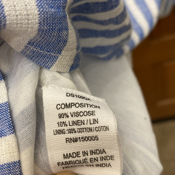 NWT Maisie Striped Blue and White Short Sleeve Dress - Picture 8 of 8